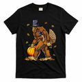 Bigfoot Pilgrim Turkey Pumpkin Thanksgiving Day T-Shirt product image 1