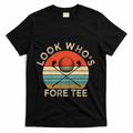 Golf 40th Birthday Pun Vintage Look Who’S Fore T-Shirt product image 1
